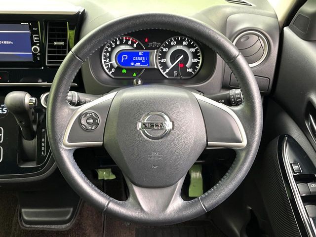 NISSAN DAYZ ROOX 2017 Image 31