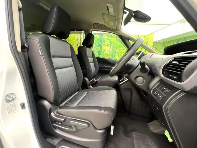 NISSAN SERENA  S-HYBRID 2019 Image 31