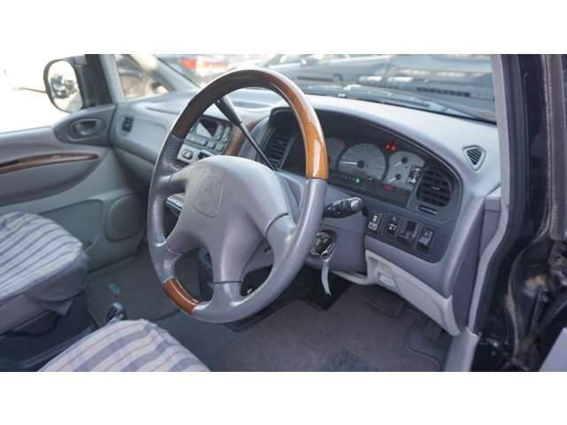 MITSUBISHI DELICA SPACE GEAR  4 2006 Image 31