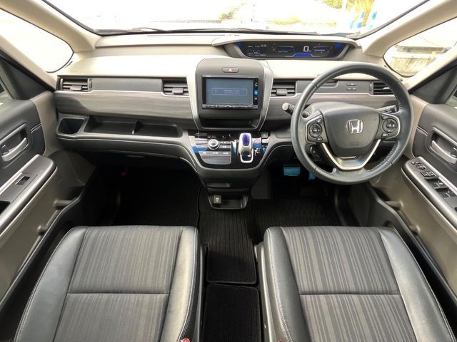 HONDA FREED HYBRID 2017 Image 31