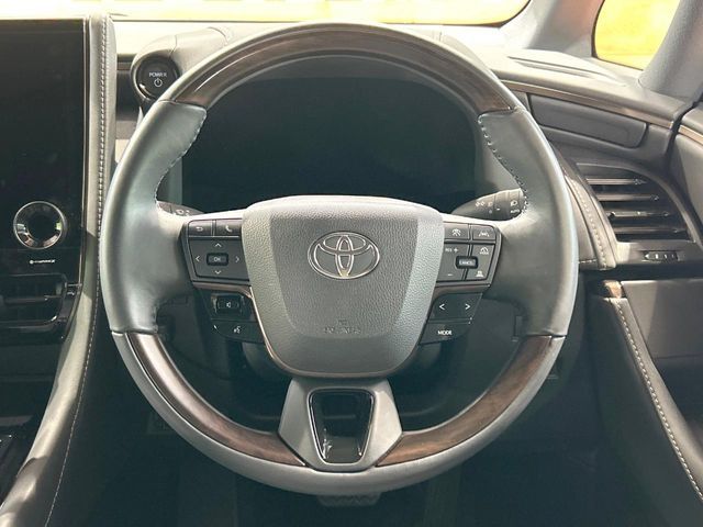 TOYOTA ALPHARD HYBRID 2023 Image 31