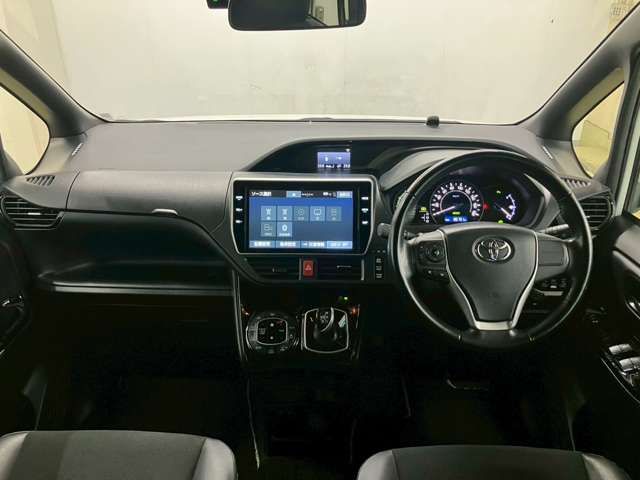 TOYOTA NOAH HYBRID 2019 Image 31