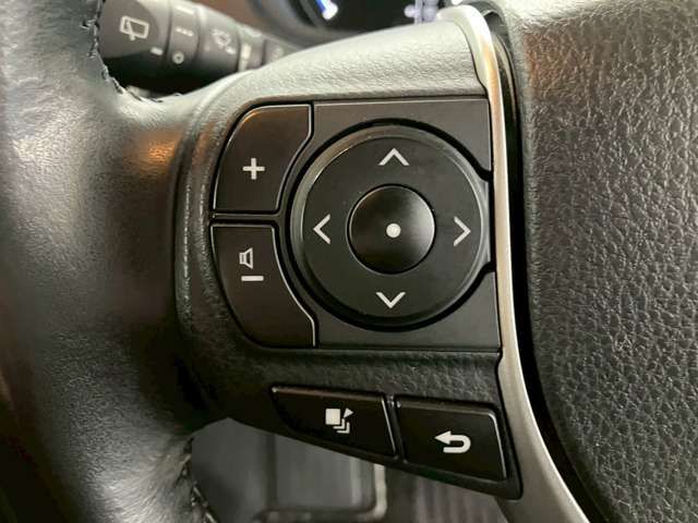 TOYOTA NOAH HYBRID 2019 Image 31