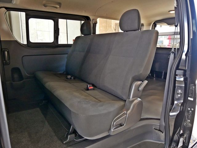 TOYOTA HIACE VAN 4WD 2021 Image 31