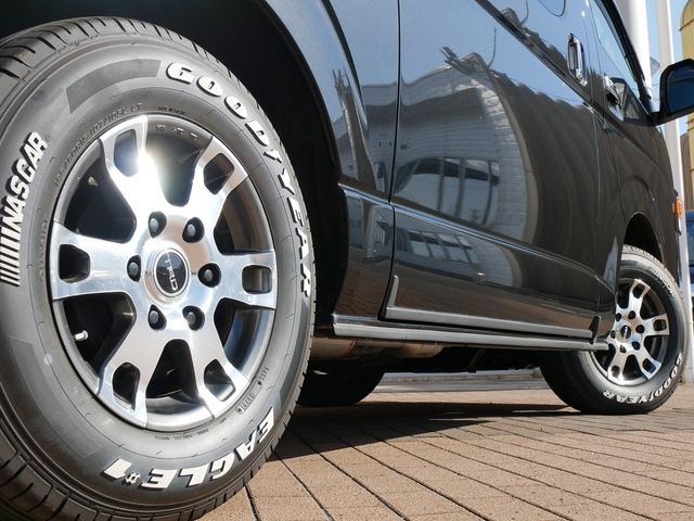 TOYOTA HIACE VAN 4WD 2021 Image 31