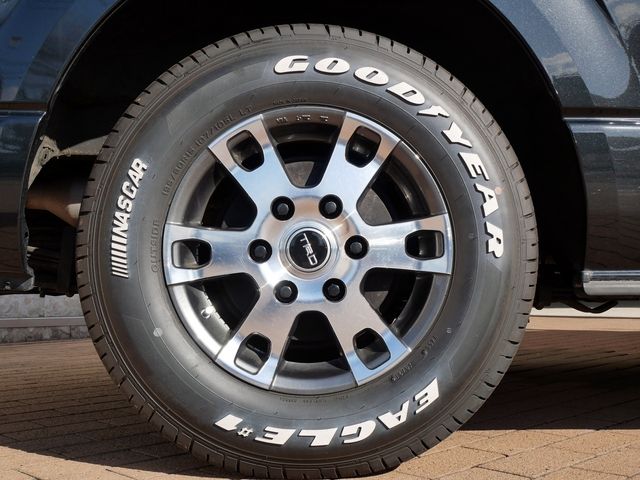 TOYOTA HIACE VAN 4WD 2021 Image 31