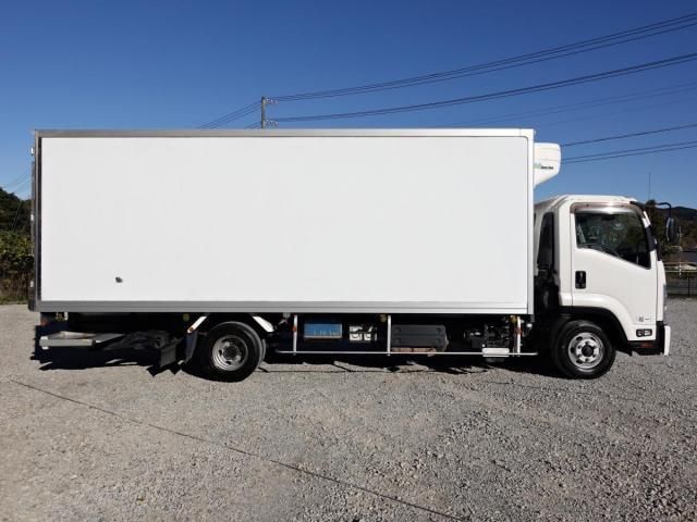 ISUZU FORWARD 2019 Image 31