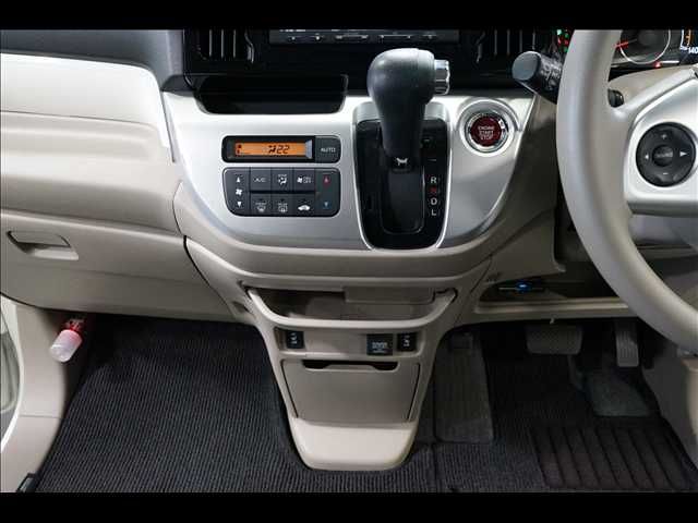 HONDA N-WGN 2014 Image 31