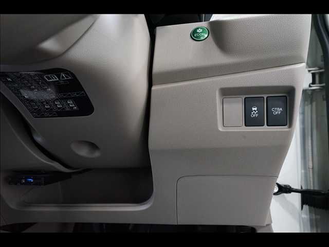 HONDA N-WGN 2014 Image 31