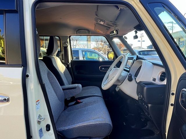 SUZUKI WAGON R SMILE 2023 Image 31