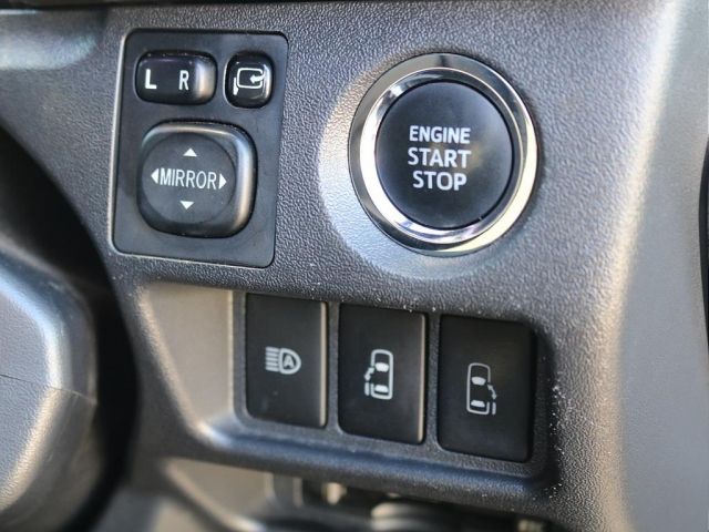 TOYOTA HIACE VAN 4WD 2019 Image 31