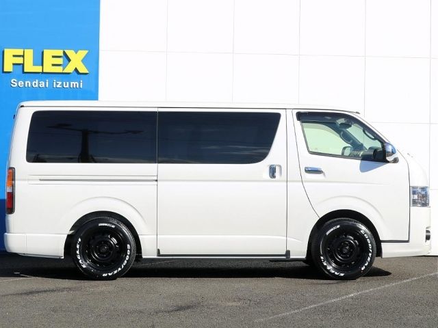 TOYOTA HIACE VAN 4WD 2019 Image 31