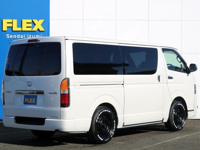TOYOTA HIACE VAN 4WD 2019 Image 31