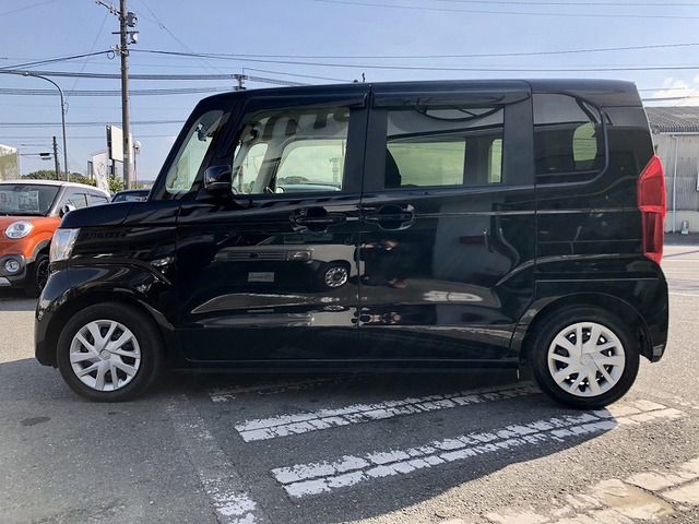 HONDA N BOX 2018 Image 31