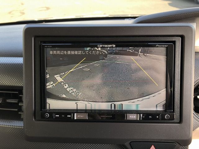 HONDA N BOX 2018 Image 31