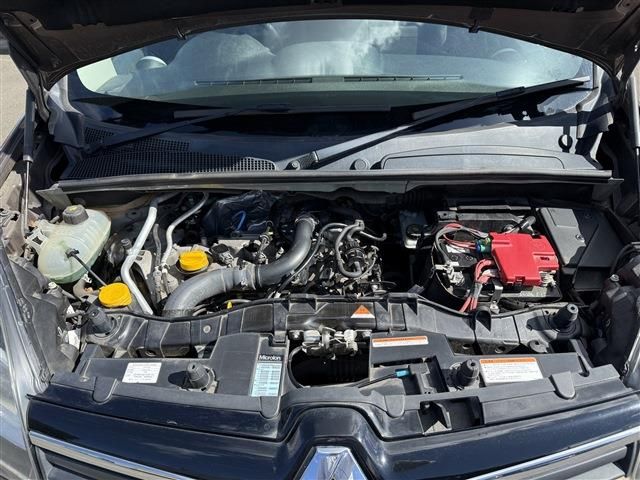 RENAULT KANGOO 2018 Image 31