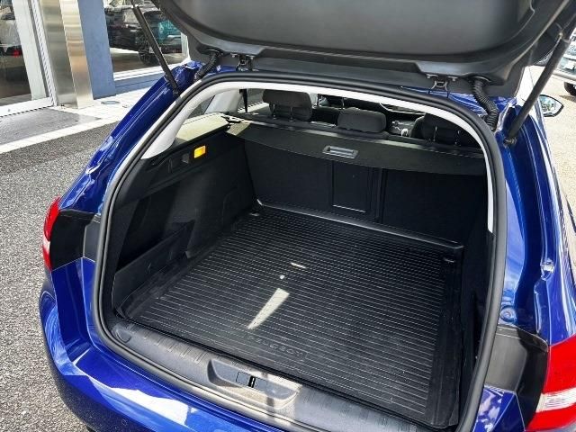 PEUGEOT 308SW 2018 Image 31