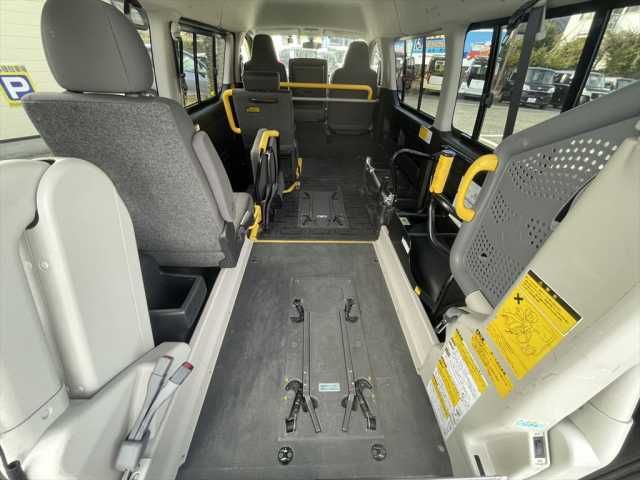 TOYOTA REGIUSACE VAN 1.25T 2013 Image 31