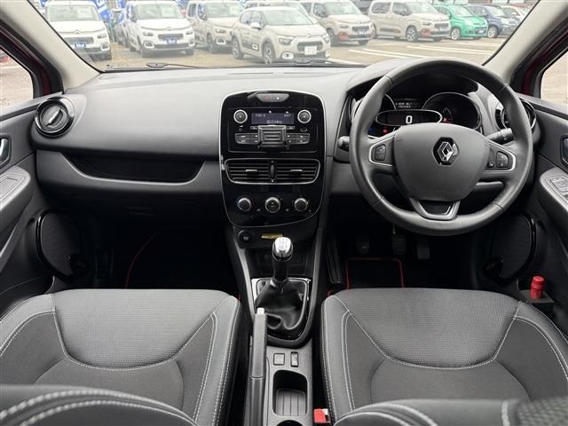 RENAULT LUTECIA 2018 Image 31