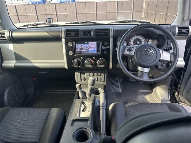 TOYOTA FJ CRUISER 4WD 2017 Image 31
