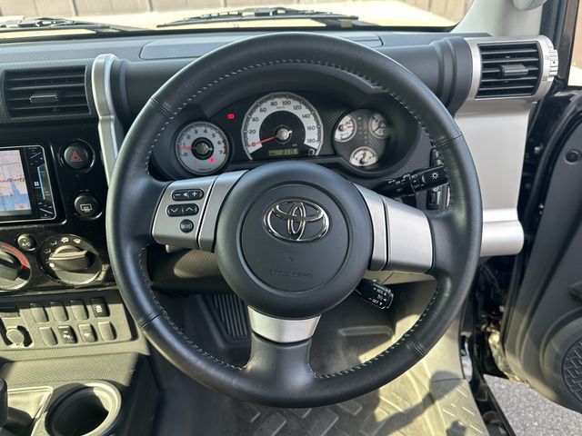 TOYOTA FJ CRUISER 4WD 2017 Image 31