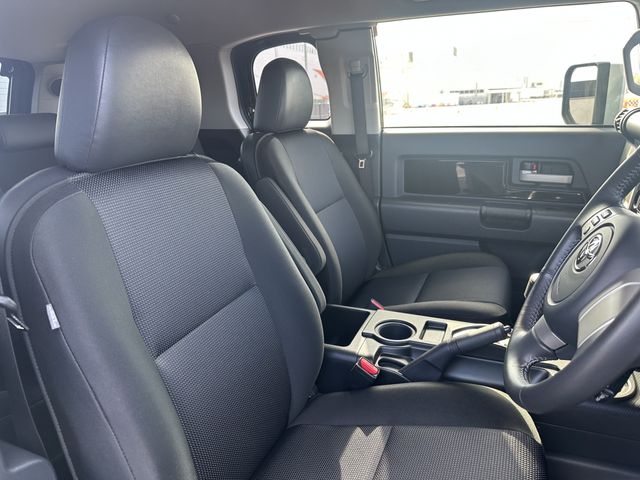 TOYOTA FJ CRUISER 4WD 2017 Image 31