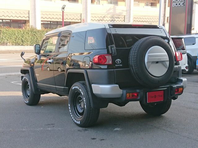 TOYOTA FJ CRUISER 4WD 2017 Image 31