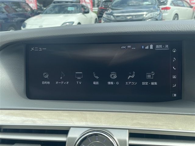 TOYOTA LEXUS LS600H 2015 Image 31