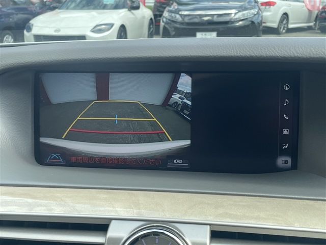 TOYOTA LEXUS LS600H 2015 Image 31