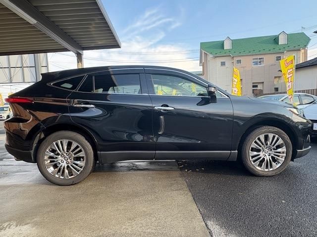 TOYOTA HARRIER HYBRID 2021 Image 31