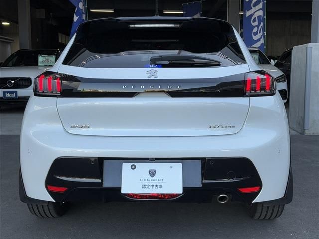 PEUGEOT 208 2021 Image 31