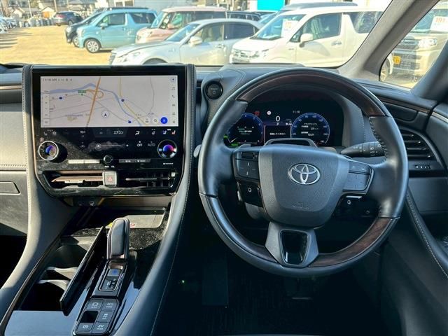 TOYOTA ALPHARD HYBRID 2024 Image 31