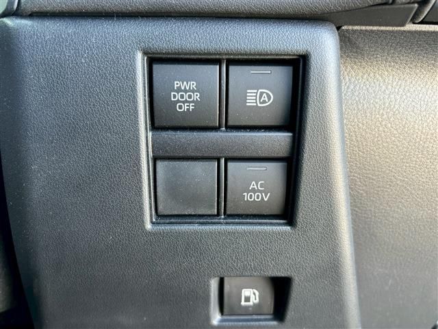 TOYOTA ALPHARD HYBRID 2024 Image 31