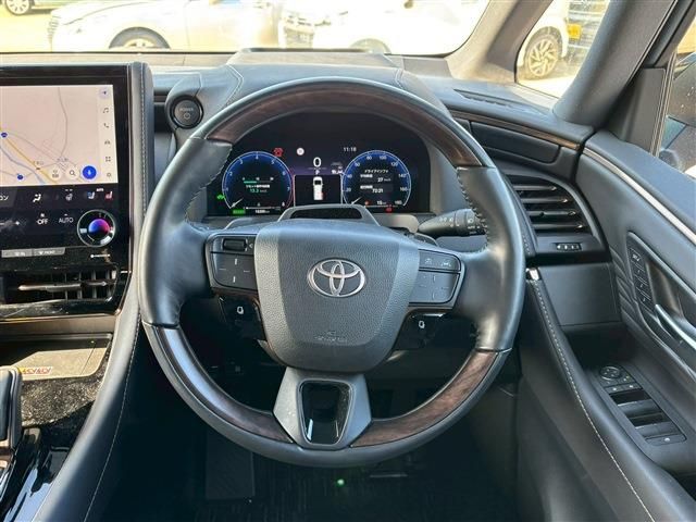 TOYOTA ALPHARD HYBRID 2024 Image 31