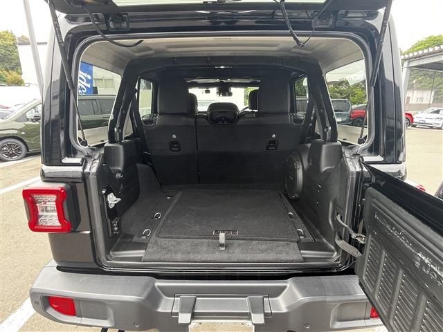 JEEP WRANGLER UNLIMI 2020 Image 31