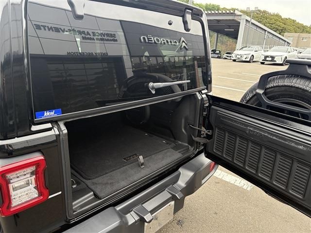 JEEP WRANGLER UNLIMI 2020 Image 31