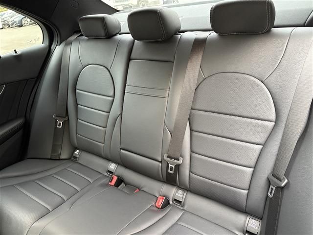 MERCEDES BENZ C CLAS 2019 Image 31