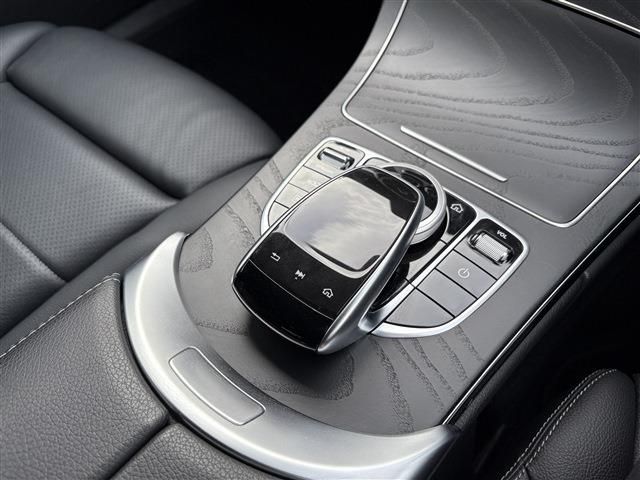 MERCEDES BENZ C CLAS 2019 Image 31