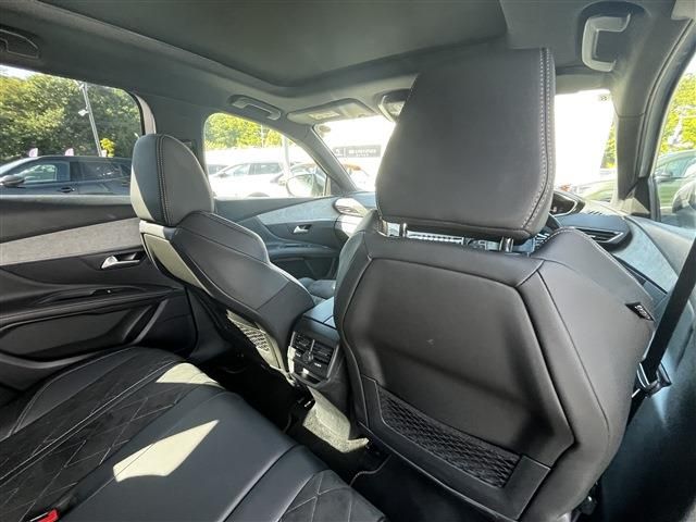 PEUGEOT 3008 2018 Image 31