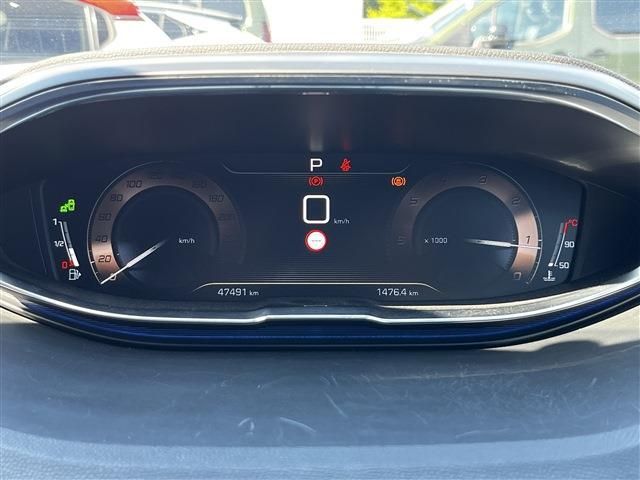 PEUGEOT 3008 2018 Image 31