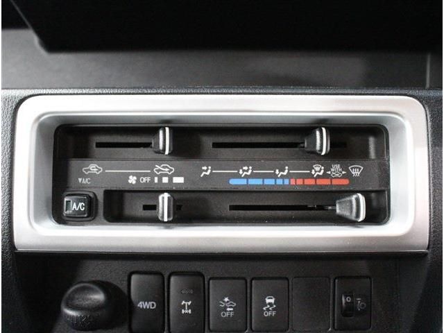 DAIHATSU HIJET TRUCK 4WD 2020 Image 31