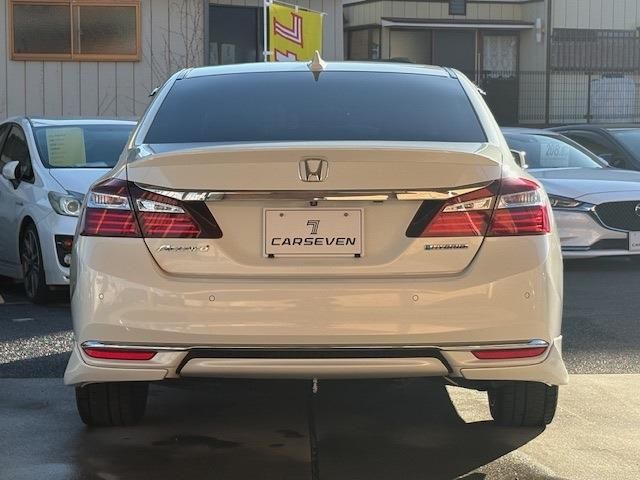 HONDA ACCORD HYBRID 2017 Image 31