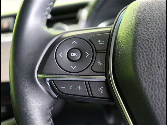 TOYOTA CAMRY HYBRID 2019 Image 31