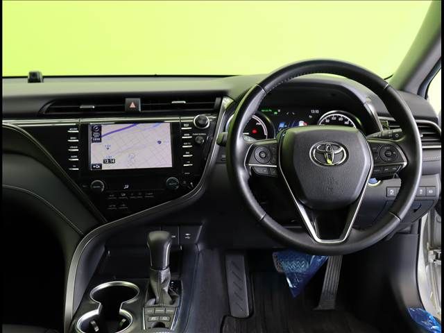 TOYOTA CAMRY HYBRID 2019 Image 31