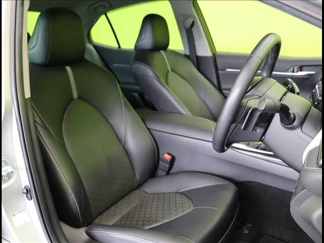 TOYOTA CAMRY HYBRID 2019 Image 31