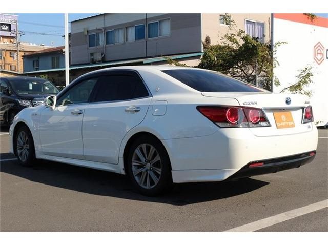 TOYOTA CROWN SEDAN HYBRID 2016 Image 31