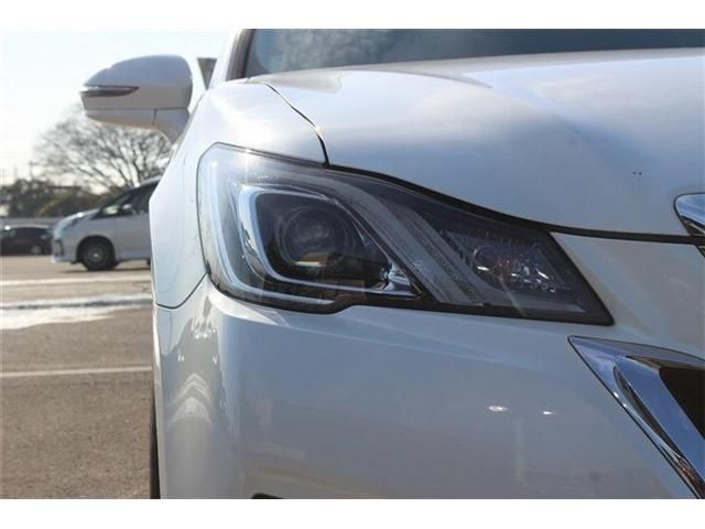 TOYOTA CROWN SEDAN HYBRID 2016 Image 31