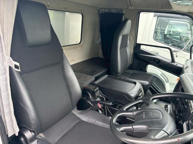 MITSUBISHI FUSOU FIGHTER 2019 Image 31