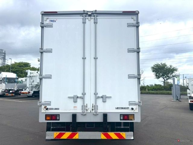 MITSUBISHI FUSOU FIGHTER 2019 Image 31