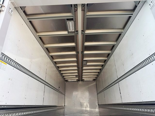 MITSUBISHI FUSOU FIGHTER 2019 Image 31